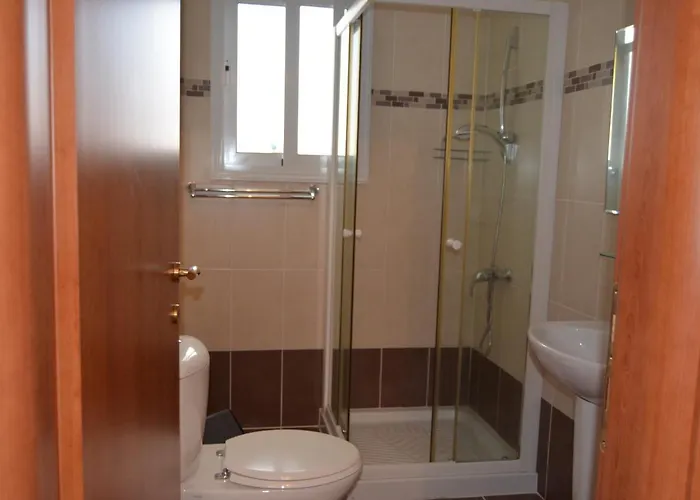 Ithaki Gardens 107 *