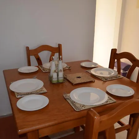 Ithaki Gardens 107 *