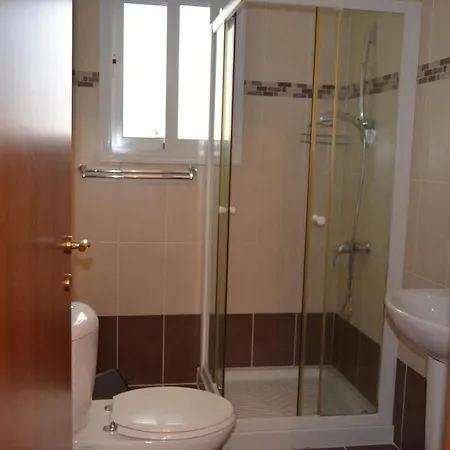 Ithaki Gardens 107 *